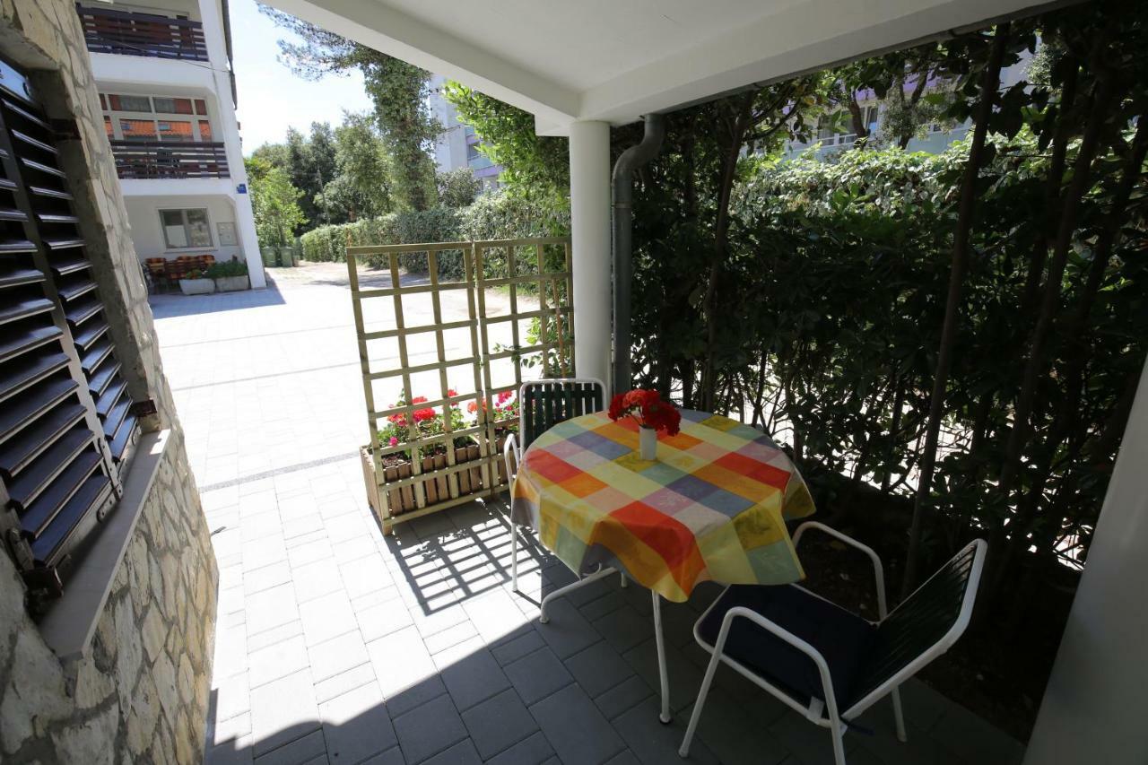 Apartments Paleka Петрчане Экстерьер фото