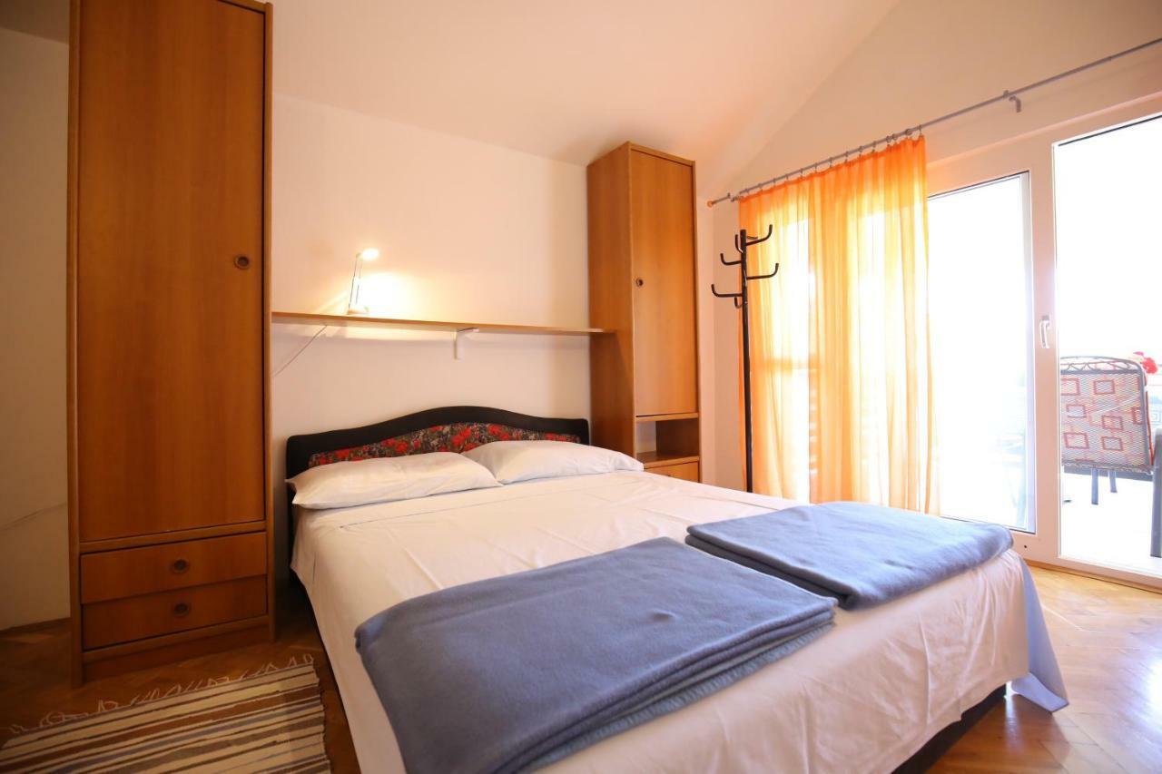 Apartments Paleka Петрчане Экстерьер фото