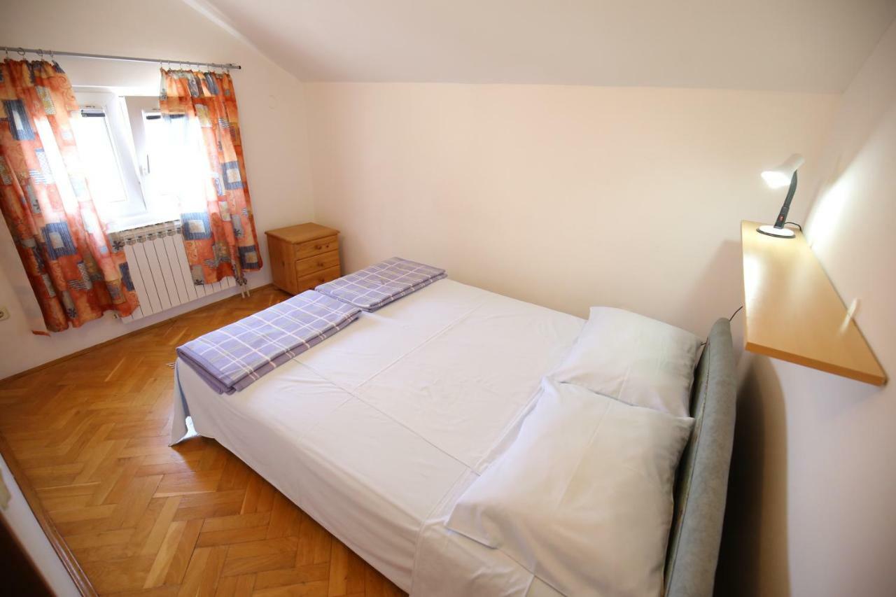 Apartments Paleka Петрчане Экстерьер фото